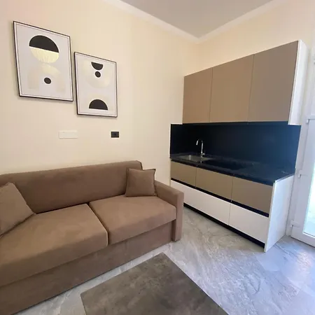 Apartment La Casa Della Stazione La Spezia